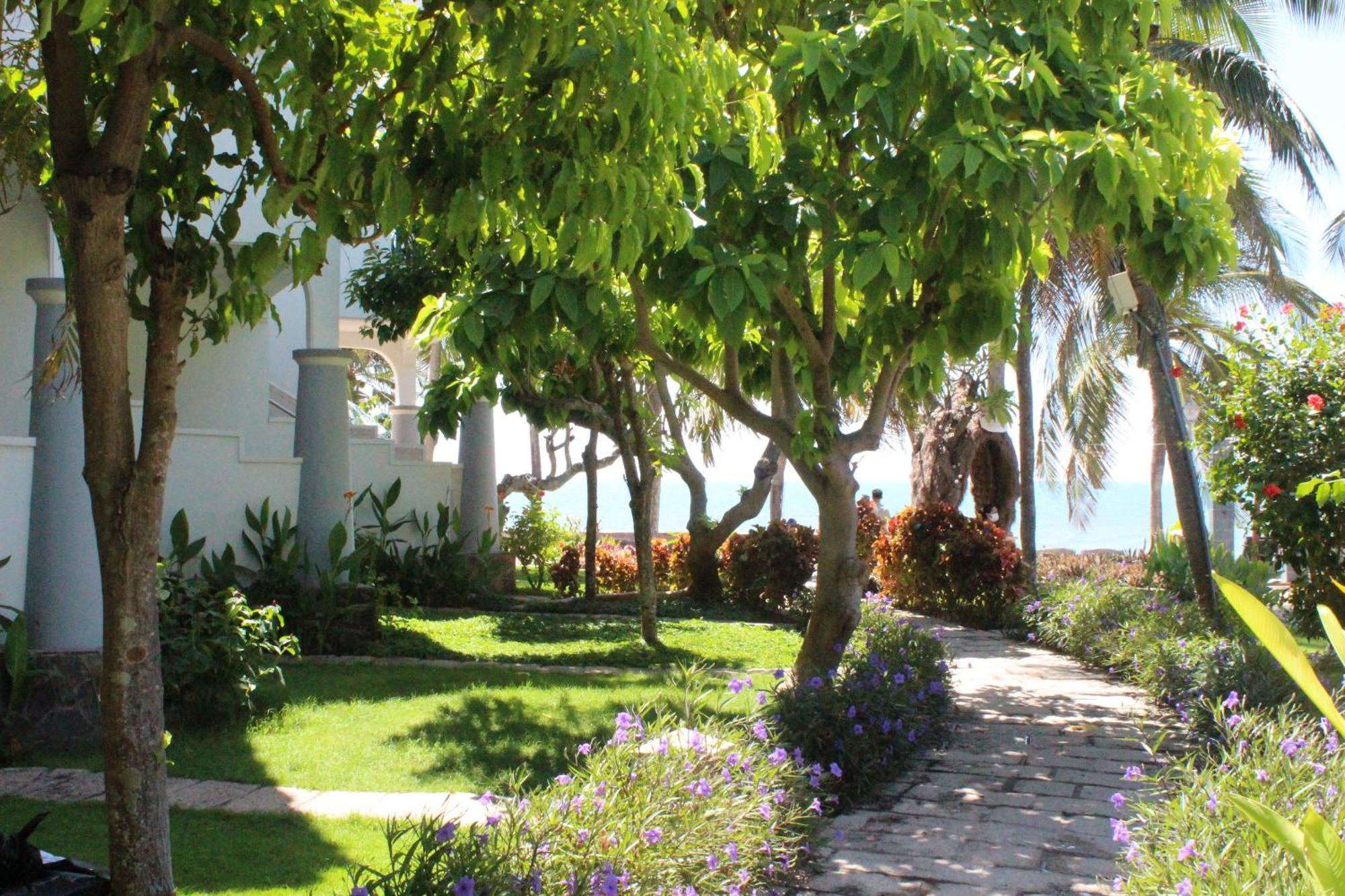 Dynasty Muine Resort Ap Thien Phuoc ภายนอก รูปภาพ